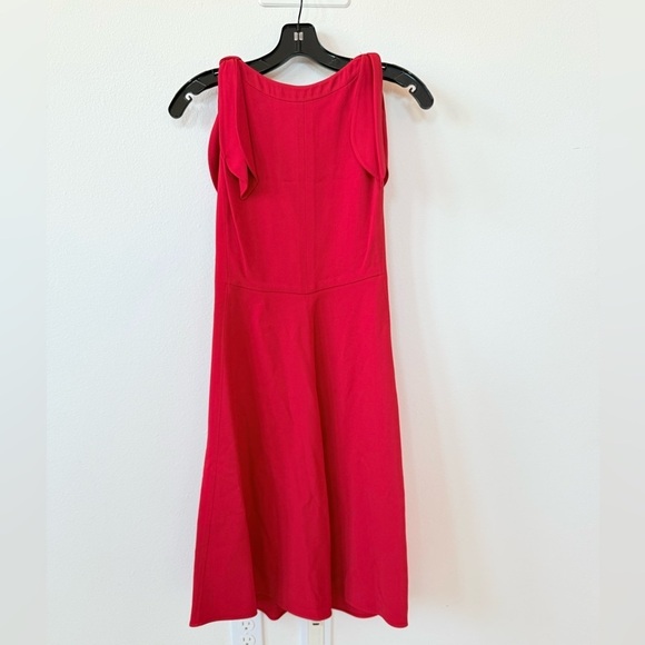 Valentino Red Vneck Shoulder bow tie sleeveless  Midi dress 4 - Picture 5 of 9